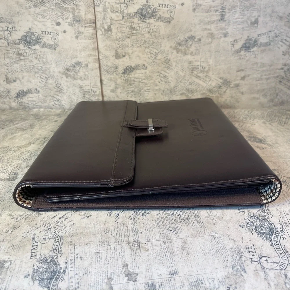 Cutter & Buck American Classic Leather Tri Fold Executive Portfolio Padfolio